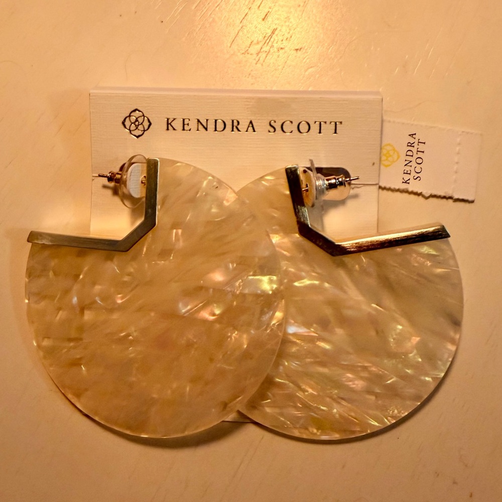 NWT Kendra Scott Gold Kai Earrings in Acetate